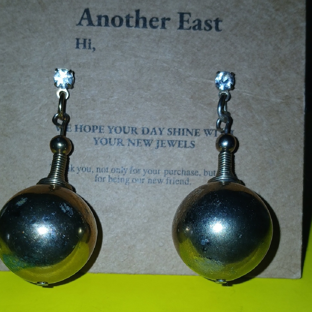 Vintage Gold Ball Drop Earrings